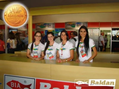 Jaqueline, Dayane, Amanda e Amanda Diniz em nosso stand